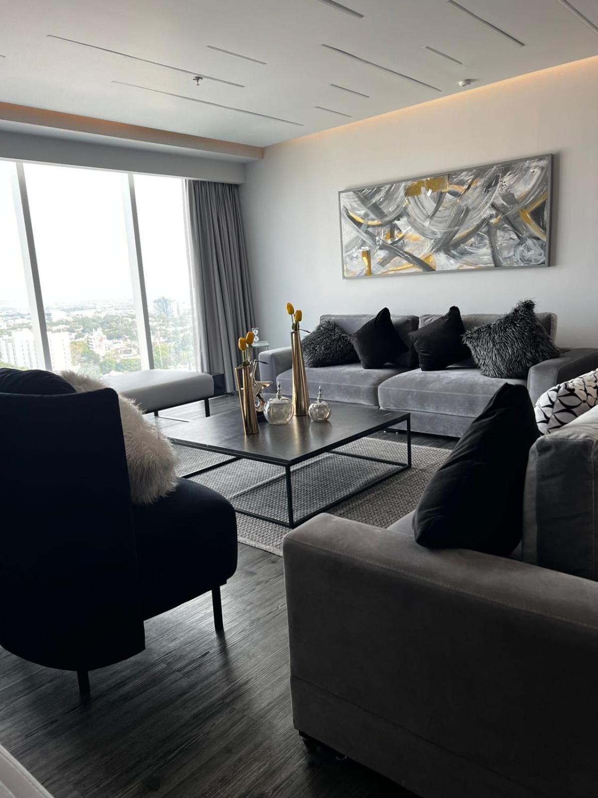Baruk Guadalajara Hotel De Autor Esterno foto A living room in a condominium